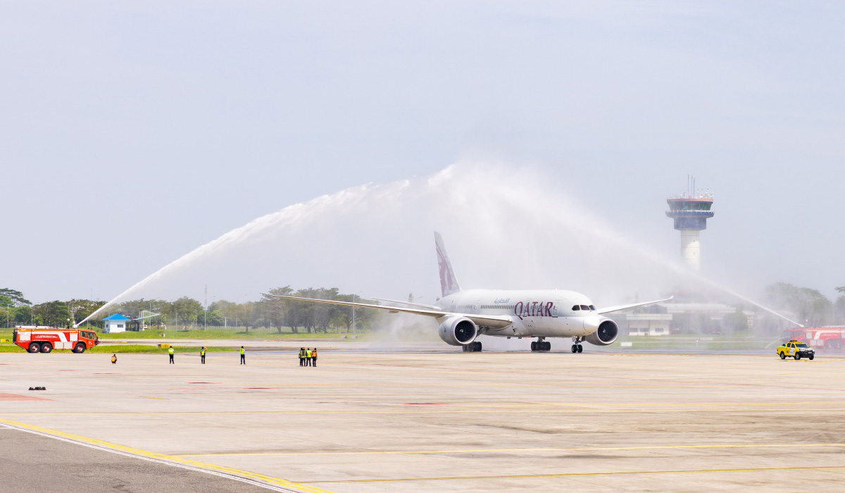 Qatar Airways touches down its inaugural flight in Medan, Indonesia
